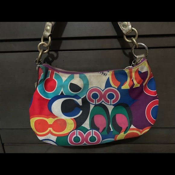 Authentic Coach multi color shoulder bag - Picture 3 of 7